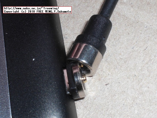 マグネット着脱式の充電専用 micro USB 変換アダプタを購入