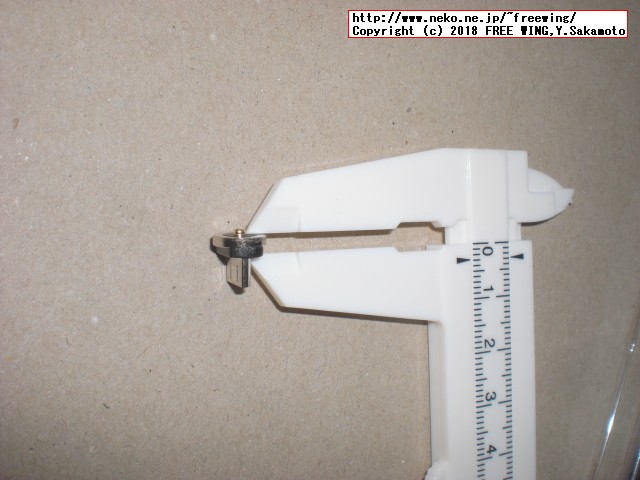 マグネット着脱式の充電専用 micro USB 変換アダプタを購入