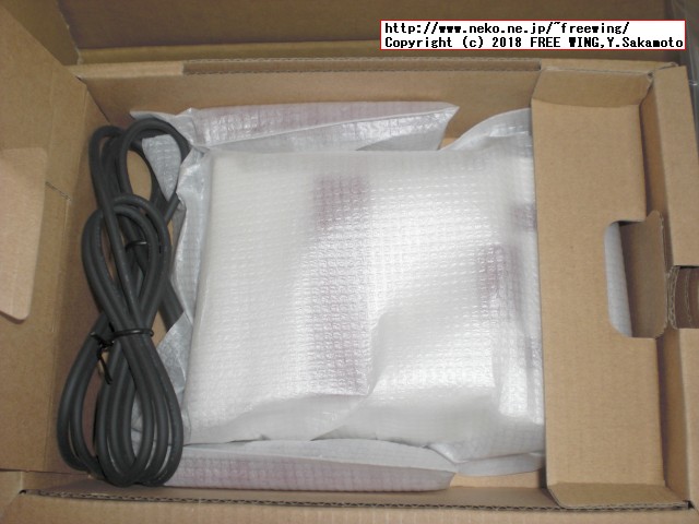 任天堂のミニファミコンとミニスーファミの写真ギャラリー