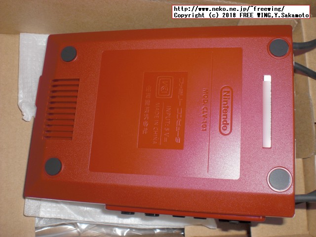 任天堂のミニファミコンとミニスーファミの写真ギャラリー