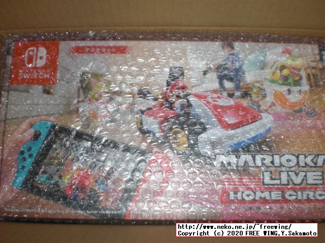 任天堂スイッチのマリオカート ライブ ホームサーキットを購入したので写真レビュー
