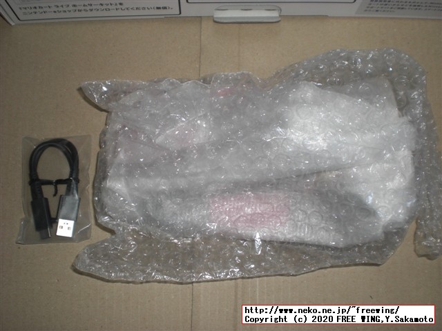 任天堂スイッチのマリオカート ライブ ホームサーキットを購入したので写真レビュー