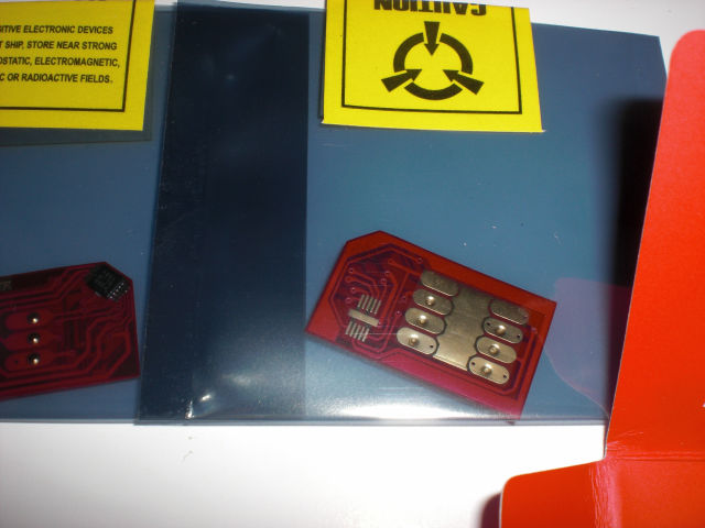 SIM Lock解除アダプタと 解除アダプタ書き換えUSBドングル 三星 930SC