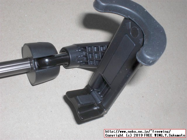 Bluetoothリモコンと三脚機能付きの自撮り棒の商品レビュー