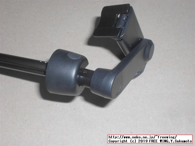 Bluetoothリモコンと三脚機能付きの自撮り棒の商品レビュー