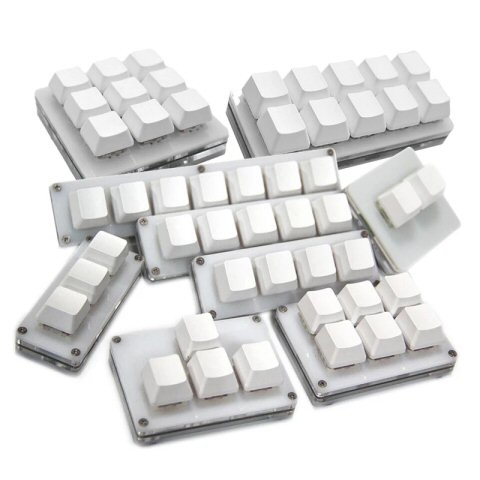 海外通販で見つけたキー定義可能な中華 USBキーボード