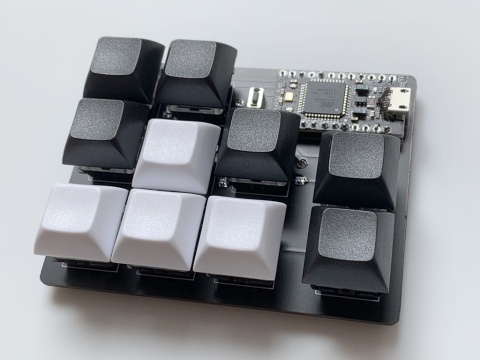 社畜のキーボード「新入社員の同期」