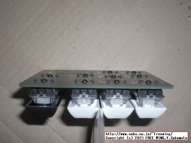 社畜のキーボード「新入社員の同期」をイザ！組み立て！