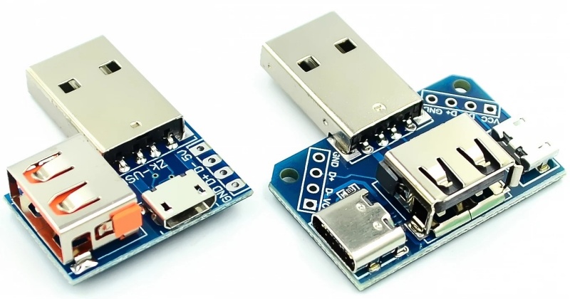 USBコネクタのオスとメスの中継基板