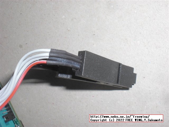 購入した CH341Aの EEPROMライター、通常版と電圧可変版