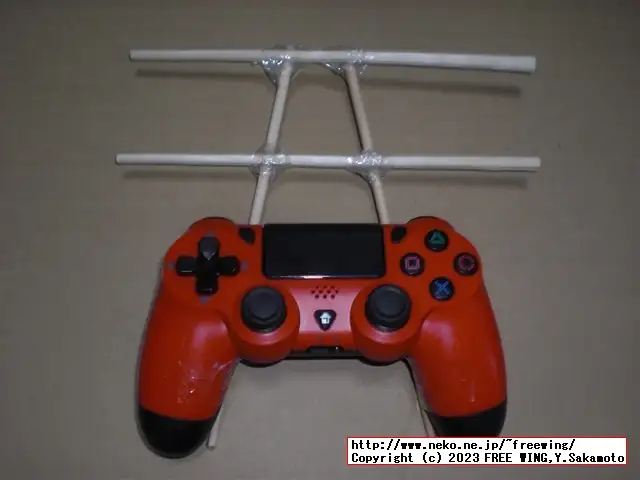 PS4コントローラにスマホを保持する XD mounterを 0円で自作する方法